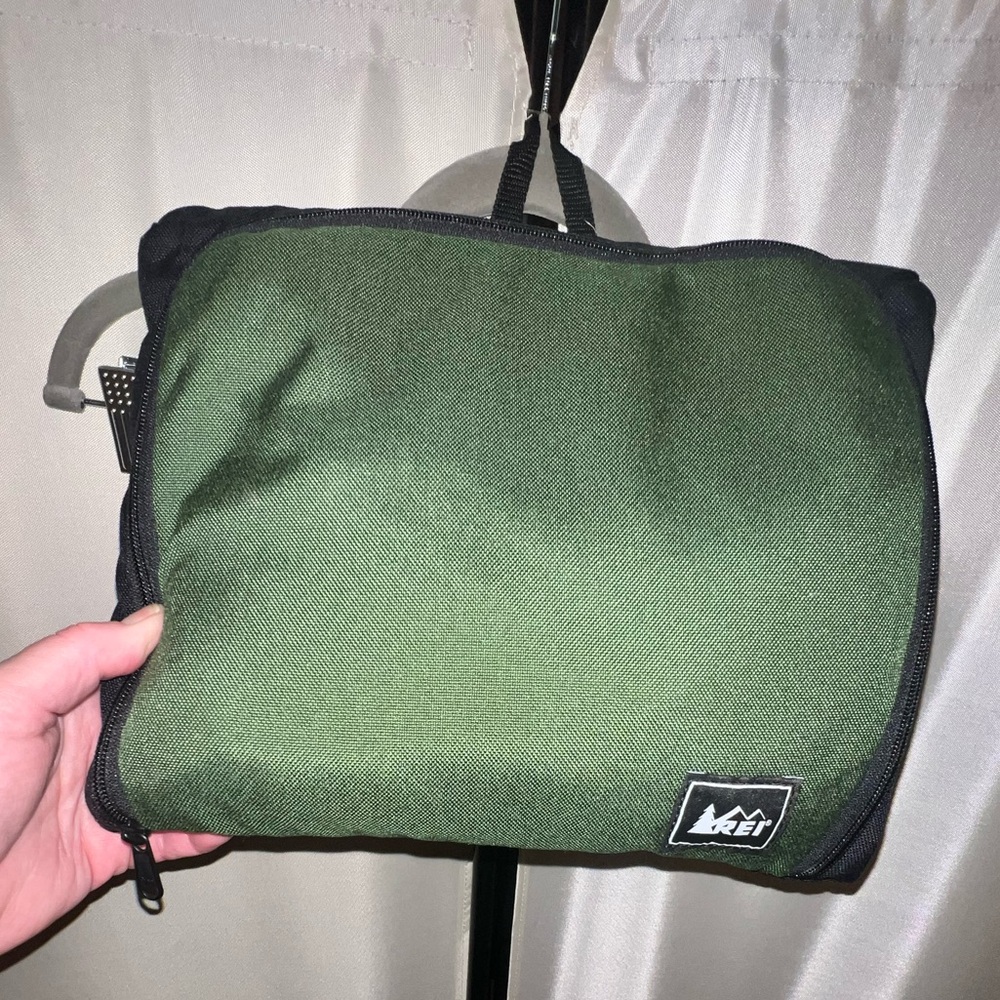 REI Stylish Green and Black Duffle Bag